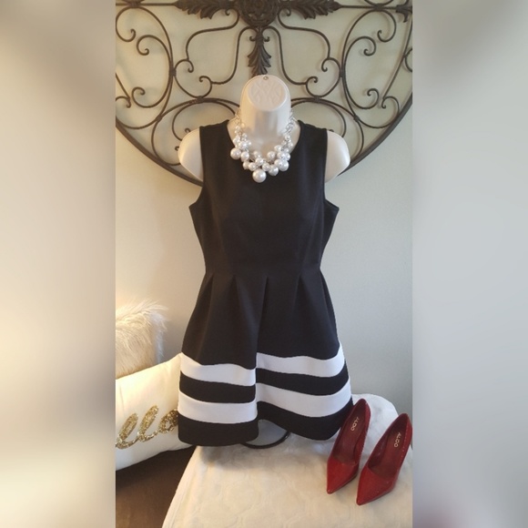 Apt. 9 Dresses & Skirts - Apt 9 Petite Medium black and white dress